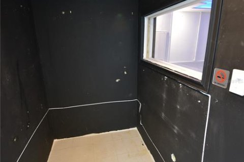 Immobilier commercial à louer à Kissimmee, Floride: 53.14 m2 № 2408098 - photo 11
