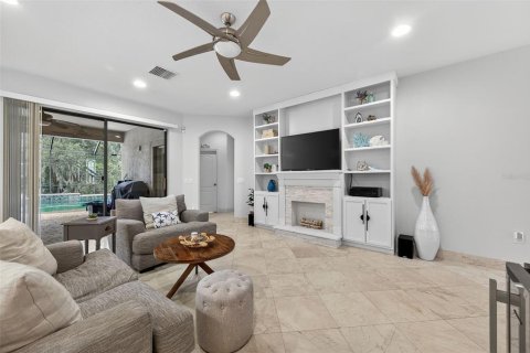 House in Tampa, Florida 4 bedrooms, 271.09 sq.m. № 1884438 - photo 23