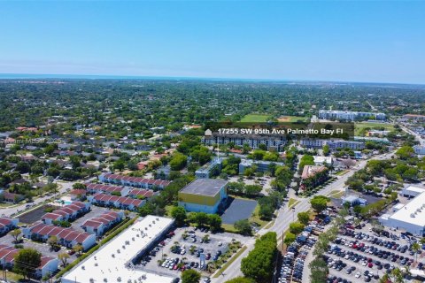 Снять в аренду кондоминиум в Пальметто-Бей, Флорида 1 спальня, 61.69м2, № 1951629 - фото 30