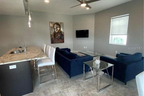 Copropriété à louer à Sarasota, Floride: 2 chambres, 95.5 m2 № 2123252 - photo 6
