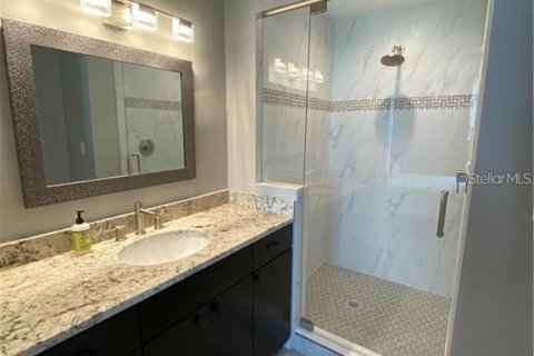 Copropriété à louer à Sarasota, Floride: 2 chambres, 95.5 m2 № 2123252 - photo 12