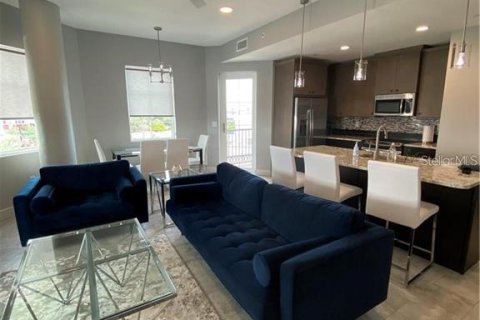 Copropriété à louer à Sarasota, Floride: 2 chambres, 95.5 m2 № 2123252 - photo 5