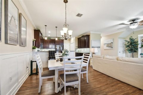 Townhouse in Palm Harbor, Florida 3 bedrooms, 195.28 sq.m. № 1845050 - photo 14