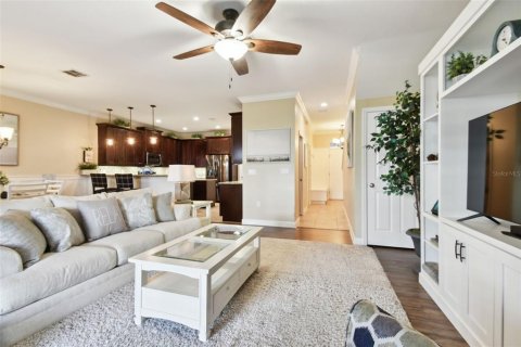 Townhouse in Palm Harbor, Florida 3 bedrooms, 195.28 sq.m. № 1845050 - photo 12