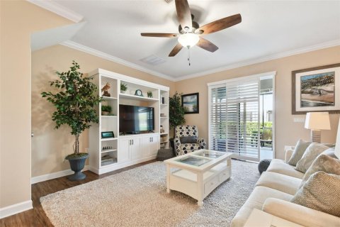 Townhouse in Palm Harbor, Florida 3 bedrooms, 195.28 sq.m. № 1845050 - photo 10