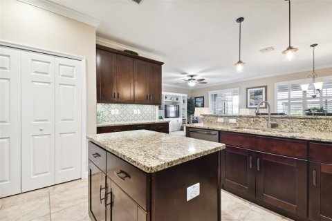 Townhouse in Palm Harbor, Florida 3 bedrooms, 195.28 sq.m. № 1845050 - photo 22