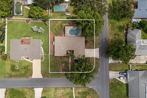 Villa ou maison à vendre à Lakeland, Floride: 4 chambres, 206.99 m2 № 2151960 - photo 3