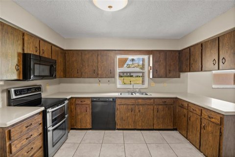 Villa ou maison à vendre à Lakeland, Floride: 4 chambres, 206.99 m2 № 2151960 - photo 6