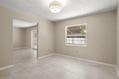 Villa ou maison à vendre à Lakeland, Floride: 4 chambres, 206.99 m2 № 2151960 - photo 18