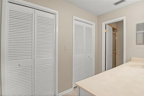 Villa ou maison à vendre à Lakeland, Floride: 4 chambres, 206.99 m2 № 2151960 - photo 24
