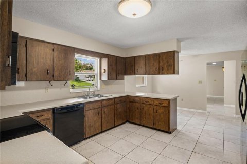 Villa ou maison à vendre à Lakeland, Floride: 4 chambres, 206.99 m2 № 2151960 - photo 8
