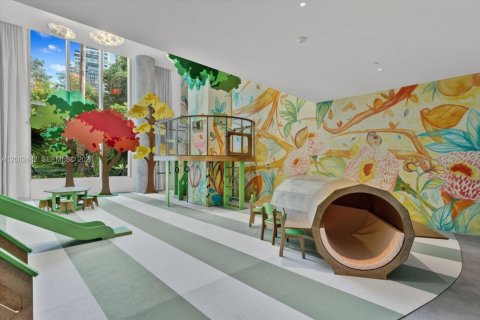 Copropriété à louer à Miami, Floride: 3 chambres, 153.47 m2 № 2348479 - photo 18