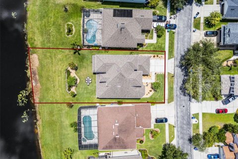 Villa ou maison à vendre à Orlando, Floride: 5 chambres, 338.91 m2 № 1913573 - photo 3