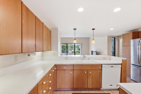 Condo in North Palm Beach, Florida, 3 bedrooms  № 2147118 - photo 18