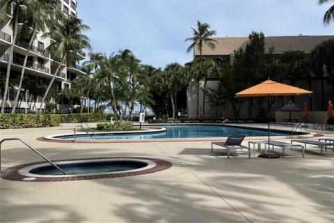 Condominio en venta en Miami, Florida, 2 dormitorios, 88.26 m2 № 1741558 - foto 24