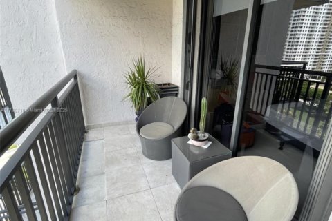 Condominio en venta en Miami, Florida, 2 dormitorios, 88.26 m2 № 1741558 - foto 4