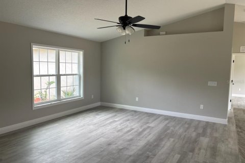 Casa en venta en Citrus Springs, Florida, 3 dormitorios, 142.14 m2 № 1917808 - foto 12
