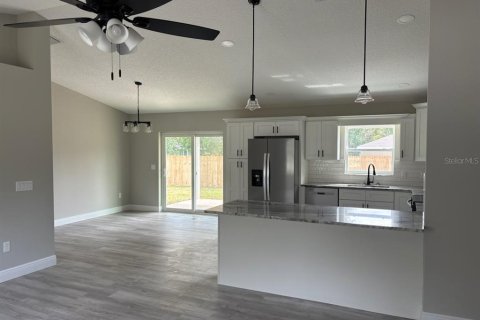 Casa en venta en Citrus Springs, Florida, 3 dormitorios, 142.14 m2 № 1917808 - foto 13
