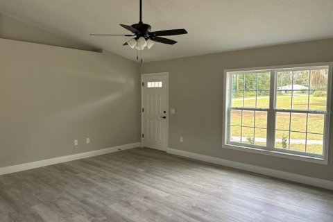 Casa en venta en Citrus Springs, Florida, 3 dormitorios, 142.14 m2 № 1917808 - foto 11