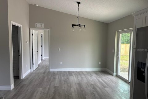 Casa en venta en Citrus Springs, Florida, 3 dormitorios, 142.14 m2 № 1917808 - foto 19