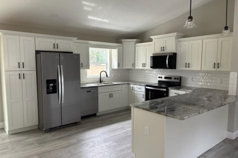 Casa en venta en Citrus Springs, Florida, 3 dormitorios, 142.14 m2 № 1917808 - foto 16