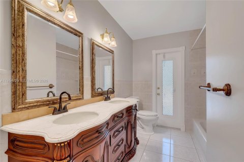 Casa en alquiler en Cutler Bay, Florida, 4 dormitorios, 173.26 m2 № 2009588 - foto 13