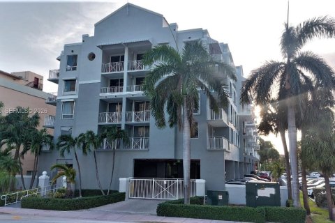 Copropriété à louer à Miami Beach, Floride: 2 chambres, 87.33 m2 № 2257182 - photo 10
