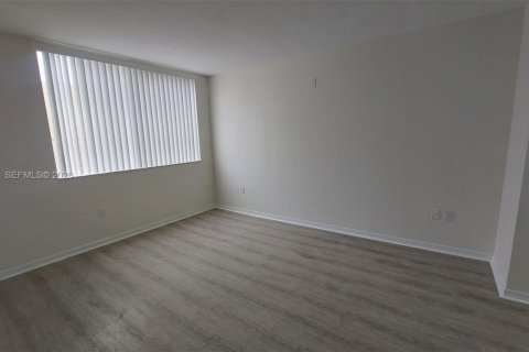 Copropriété à louer à Miami Beach, Floride: 2 chambres, 87.33 m2 № 2257182 - photo 7