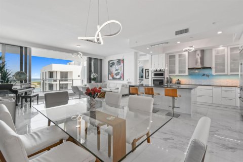 Copropriété à vendre à North Palm Beach, Floride: 4 chambres, 241.73 m2 № 2431455 - photo 10