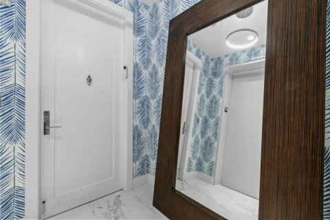 Copropriété à vendre à North Palm Beach, Floride: 4 chambres, 241.73 m2 № 2431455 - photo 2
