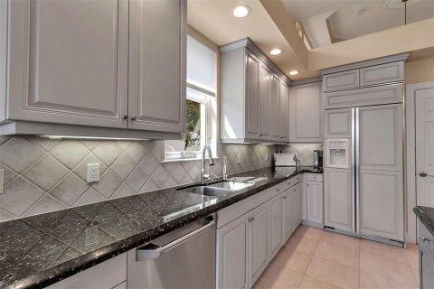 Casa en venta en Longboat Key, Florida, 3 dormitorios, 274.06 m2 № 1530211 - foto 22