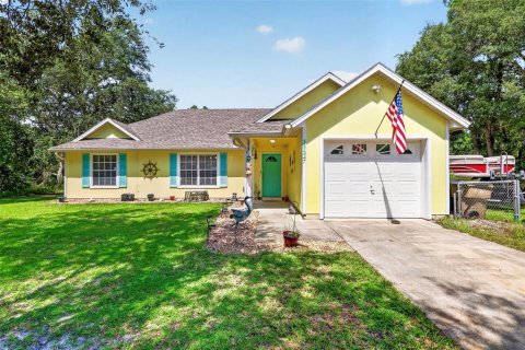 House in Eustis, Florida 2 bedrooms, 137.68 sq.m. № 2330287