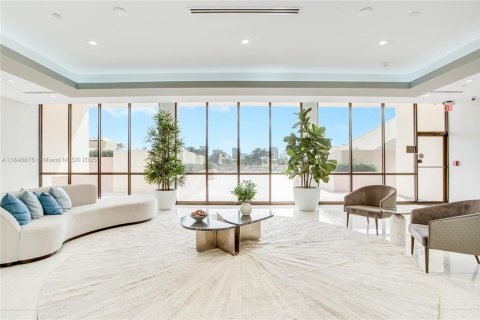 Condominio en venta en Aventura, Florida, 2 dormitorios, 121.98 m2 № 1962060 - foto 20