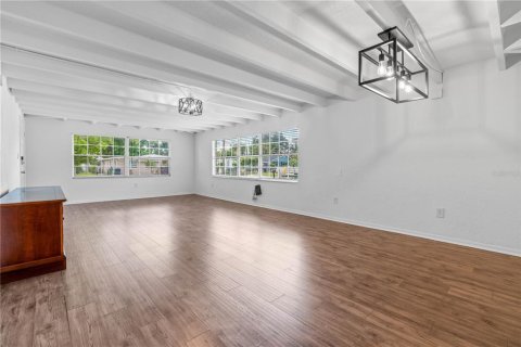 Casa en venta en Tampa, Florida, 3 dormitorios, 101.08 m2 № 1803766 - foto 6