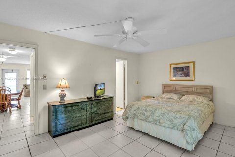 Condo in Deerfield Beach, Florida, 1 bedroom  № 1799218 - photo 10