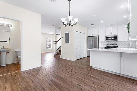 Touwnhouse à louer à Lakewood Ranch, Floride: 3 chambres, 118.54 m2 № 2414992 - photo 9