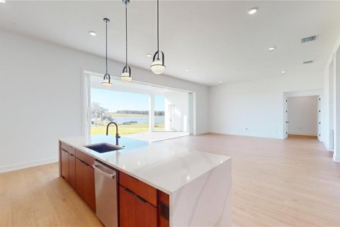 Casa en venta en Dade City, Florida, 4 dormitorios, 324.69 m2 № 2129966 - foto 18