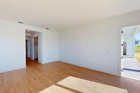 Casa en venta en Dade City, Florida, 4 dormitorios, 324.69 m2 № 2129966 - foto 27