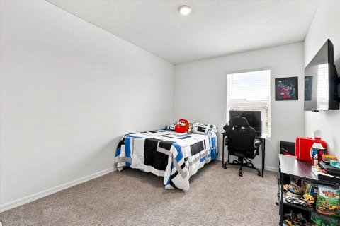 House in Land O' Lakes, Florida 4 bedrooms, 214.14 sq.m. № 2324547 - photo 29