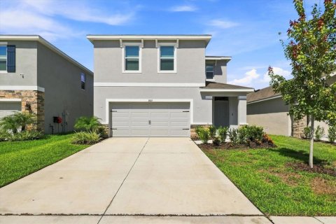 Villa ou maison à Land O' Lakes, Floride 4 chambres, 214.14 m2 № 2324547