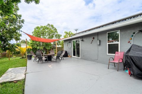 Casa en venta en Royal Palm Beach, Florida, 3 dormitorios, 136.01 m2 № 1827317 - foto 19