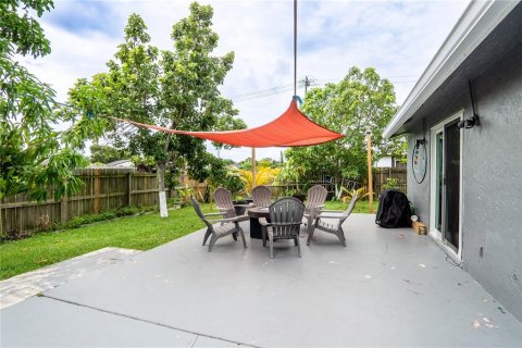 Casa en venta en Royal Palm Beach, Florida, 3 dormitorios, 136.01 m2 № 1827317 - foto 18