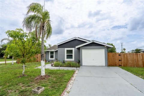 Casa en venta en Royal Palm Beach, Florida, 3 dormitorios, 136.01 m2 № 1827317 - foto 2