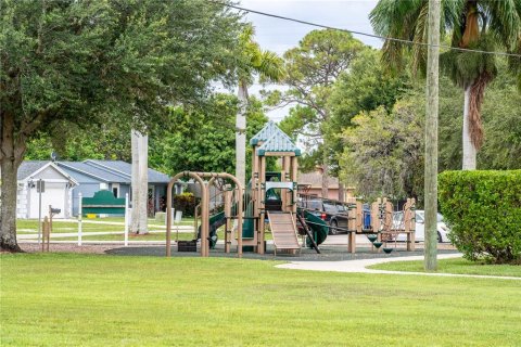 Casa en venta en Royal Palm Beach, Florida, 3 dormitorios, 136.01 m2 № 1827317 - foto 29