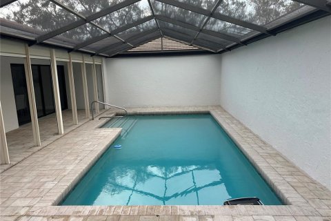 House in Sarasota, Florida 2 bedrooms, 185.8 sq.m. № 1447048 - photo 2