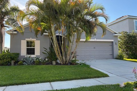 House in Ruskin, Florida 4 bedrooms, 171.87 sq.m. № 2304476