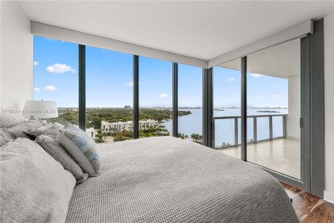 Condo in Miami, Florida, 2 bedrooms  № 1779106 - photo 14