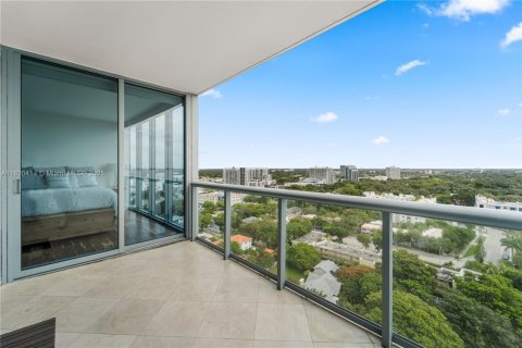 Condo in Miami, Florida, 2 bedrooms  № 1779106 - photo 29