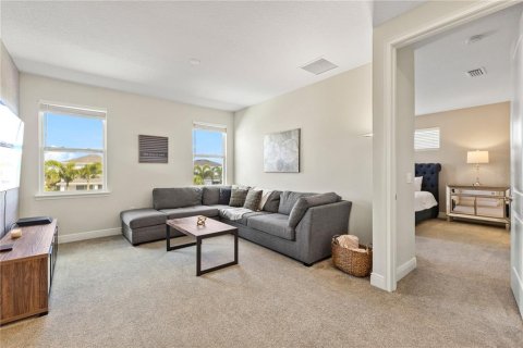 Купить виллу или дом в Киссимми, Флорида 8 комнат, 273.6м2, № 1602425 - фото 30