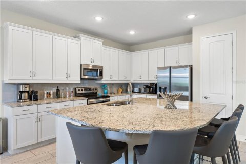 Купить виллу или дом в Киссимми, Флорида 8 комнат, 273.6м2, № 1602425 - фото 18